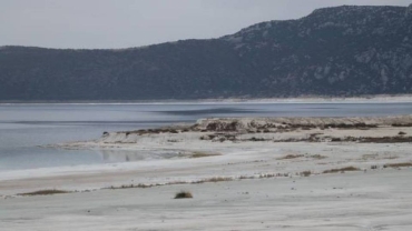Turkish lake chemistry probed for insights into Martian geological history