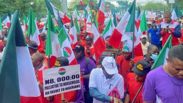 Nigeria unions, government agree to $45 new minimum wage
