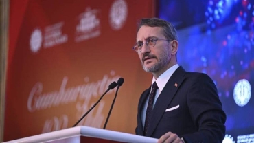 Altun condamne le "ciblage systématique" des journalistes par Israël