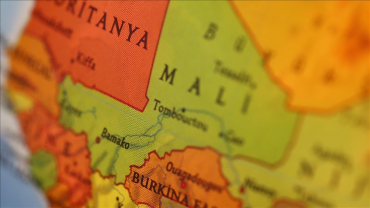 Mali : offensive armée dans plusieurs villes, les autorités annoncent une riposte maîtrisée