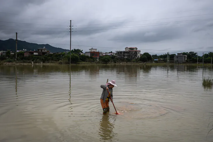 Ambaliya a Guangxi ta haddasa ceto jama’a da dakatar da makarantu