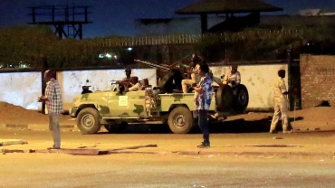 Sudan fighting: RSF kills more than 100 in village 'massacre'