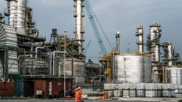 Matatar mai ta Dangote ta karbi ganga miliyan daya ta danyen fetur daga Shell