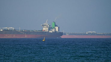 Oman Pushes for Diplomacy to Keep Key Oil Route Open