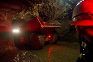 Zambia's mining regulator lifts suspension of operations at a Mopani copper mine