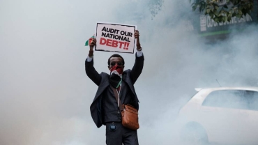 Kenya submits new economic plan to IMF amid protesters' fury