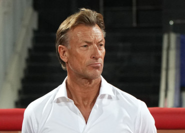 Tunisia appoint Renard as new coach after heavy World Cup loss