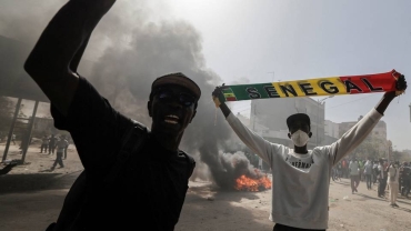 ECOWAS sends diplomatic mission to Senegal over postponed election