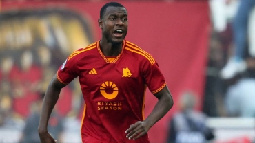 Ivorian Ndicka gets all clear to train after on-pitch collapse