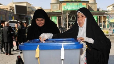Iranians vote in snap presidential elections amid regional tensions