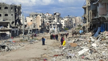 Live Updates: Hamas sticks to permanent ceasefire demand, studies truce offer