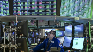 Global Markets Fall as Middle East Tensions Shake Confidence