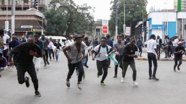 Kenya court suspends ban on anti-government protests