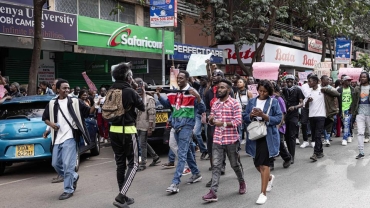 Kenya anti-tax protests resume as police seal off parliament