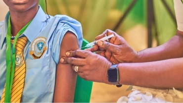 Nigeria vaccinates millions of girls against cervical cancer