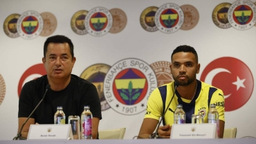 Moroccan star En-Nesyri moves to Turkish side Fenerbahce