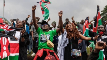 Kenyans hold concert to remember protest victims