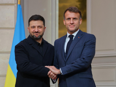 Emmanuel Macron reçoit Volodymyr Zelensky pour faire le point sur la guerre en Ukraine