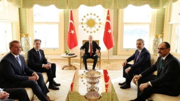Le secrétaire d'État américain Blinken a rencontré le président Erdogan et le MAE turc à Istanbul