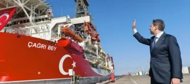 Türkiye dispatches deep-sea drilling ship to Somalia in first overseas exploration mission