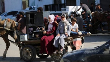 Live Updates: Mass displacement in Gaza's Deir al Balah amid Israeli assault