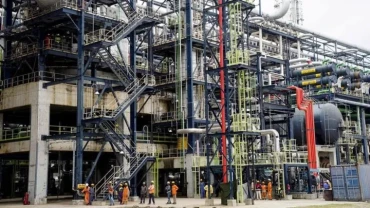 Nigeria's Dangote refinery ramps up output on back of new fuel import duty