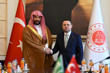 Turkish, Saudi justice ministers meet, pledge to deepen judicial cooperation