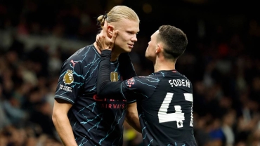 Man City overcome Spurs hurdle in EPL title charge