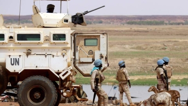 Mali: sept nouveaux Casques bleus blessés par un engin explosif (ONU)