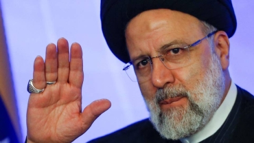 Iran presidential helicopter suffers 'hard landing'