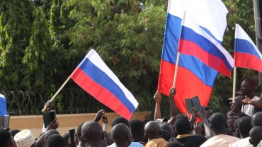 Nigeria arrests Polish nationals for waving Russia flag at protest