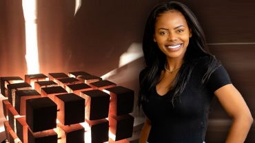 Sakinah Musafiri: Philanthropist carving her art on wood in the DRC