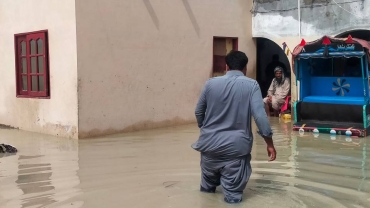 At least 32 people killed in Pakistan landslides