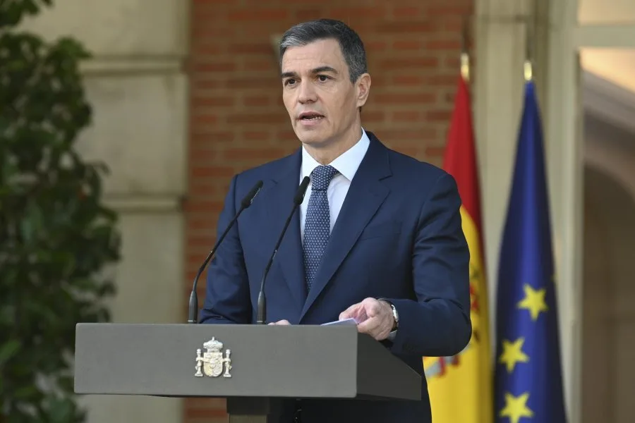 Crise internationale : Pedro Sánchez dénonce les actions d’Israël