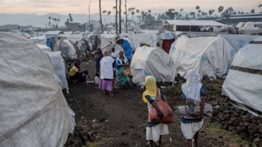 Bomb rips through camp for displaced in DR Congo
