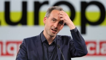 Raphaël Glucksmann: un "humaniste" à géométrie variable?