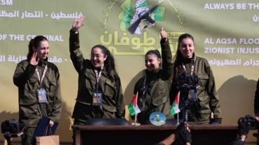 Live updates: Hamas releases four Israeli women soldiers to Red Cross