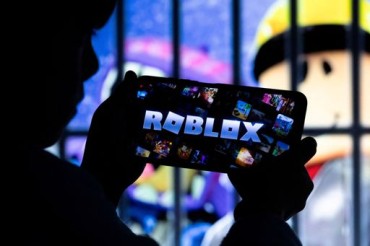 Egypt blocks Roblox, citing risks to children