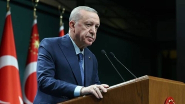 Erdogan urges Italy to lead in efforts for lifting Syria sanctions