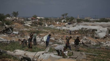 Live Updates: Israel strikes southern Gaza after ordering evacuations