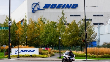 Boeing crash victims want US judge to reject plea deal