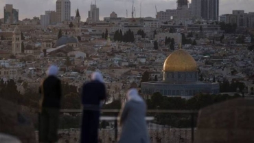 Live Updates: Israel bars access to al-Aqsa Mosque for 3rd Friday of Ramadan