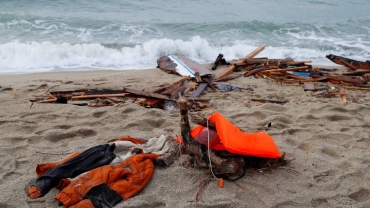 Greek court drops charges against Egyptians over deadly shipwreck