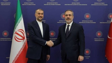 Turkish FM Fidan, Iranian counterpart discuss latest developments in region