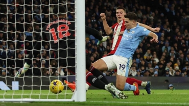 Man City earn comfortable  2-0 victory over Sheffield United