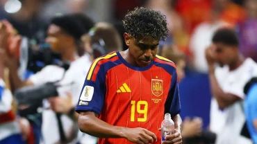 Cabo Verde, in their first-ever World Cup, hold Spain to a 0-0 draw