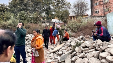 China earthquake: Dozens dead as tremors reach Nepal