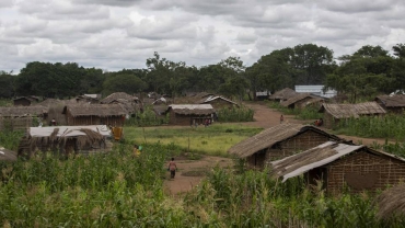 Mozambique militant attacks displace 100,000 people