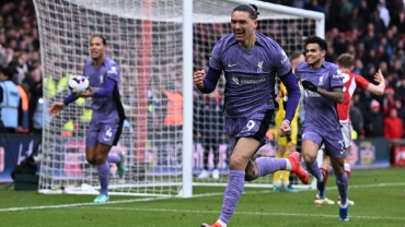 Late Nunez goal puts Liverpool four points clear of Man City