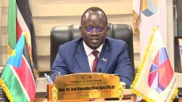 South Sudan president fires finance minister as economic crisis worsens